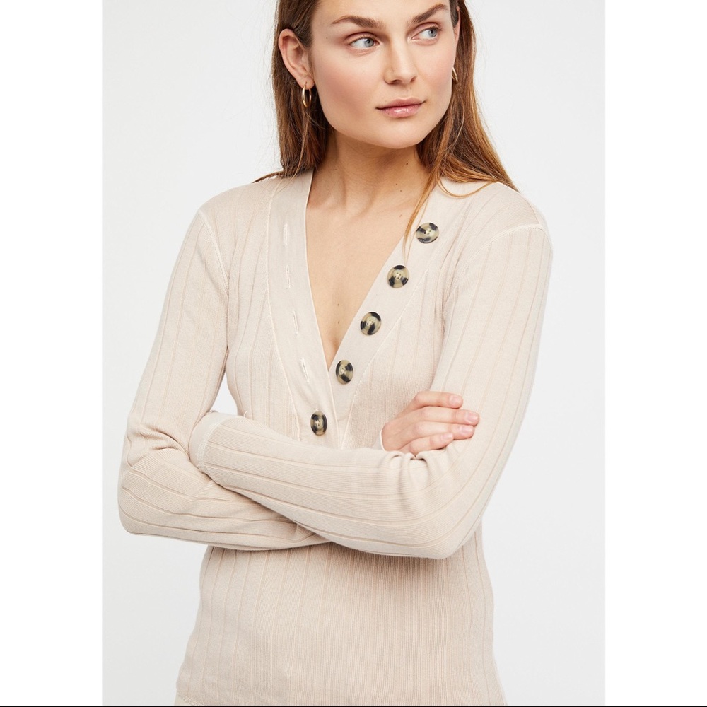 Free People Dandelion Top in Almond